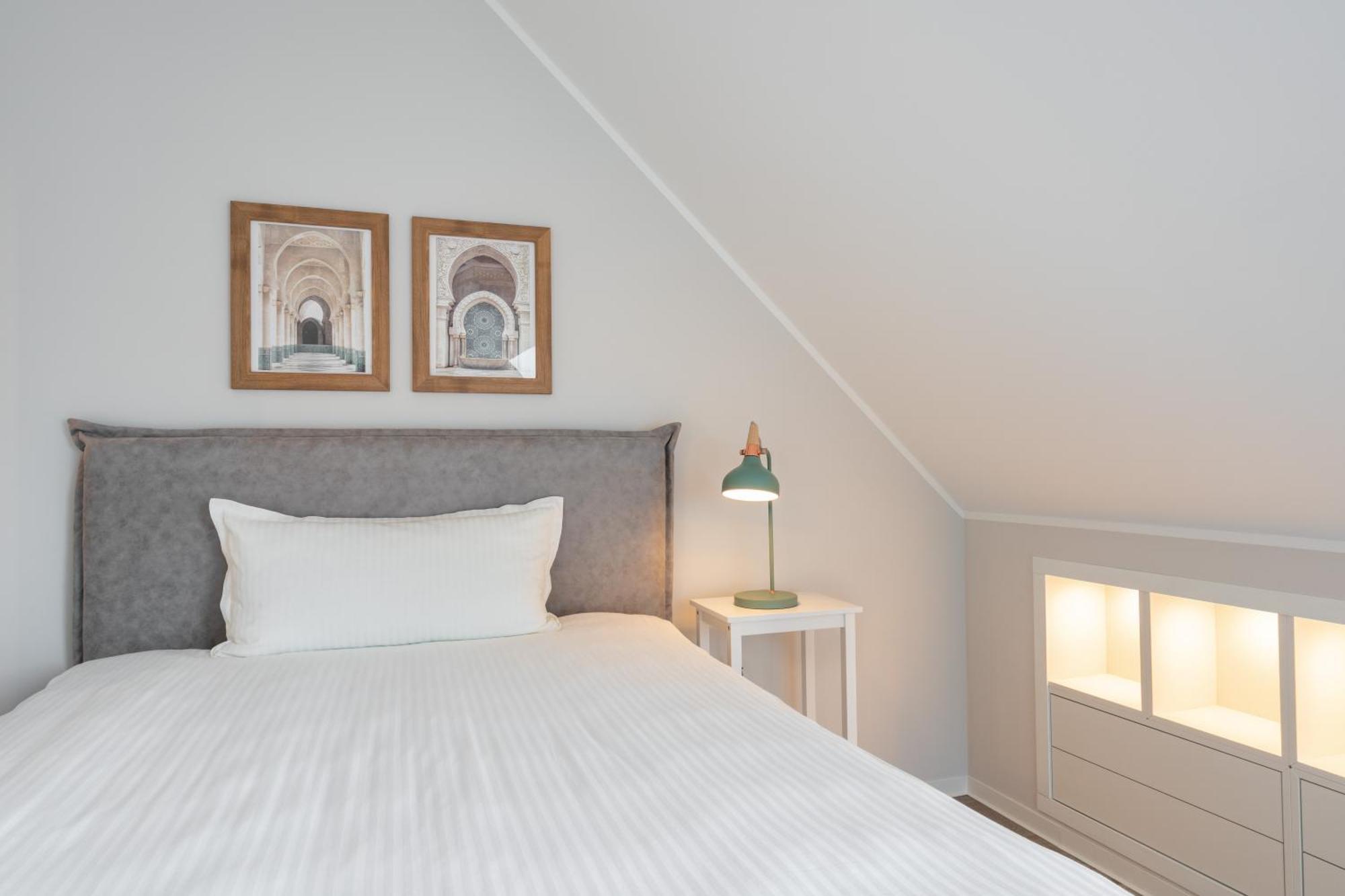 One Moment Boardinghouse - Homestay Porta Westfalica